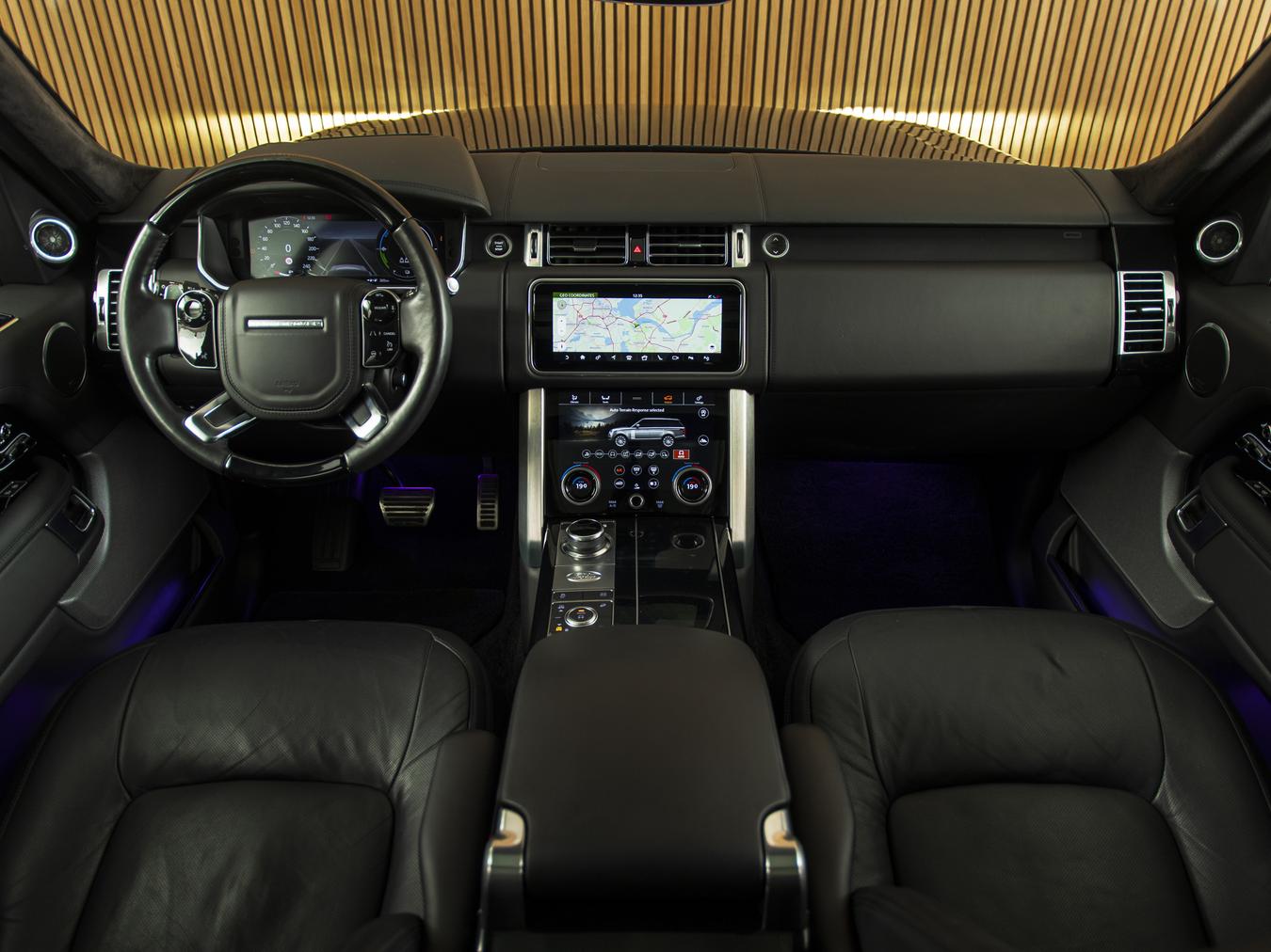 Land Rover Range Rover P400e Autobiography