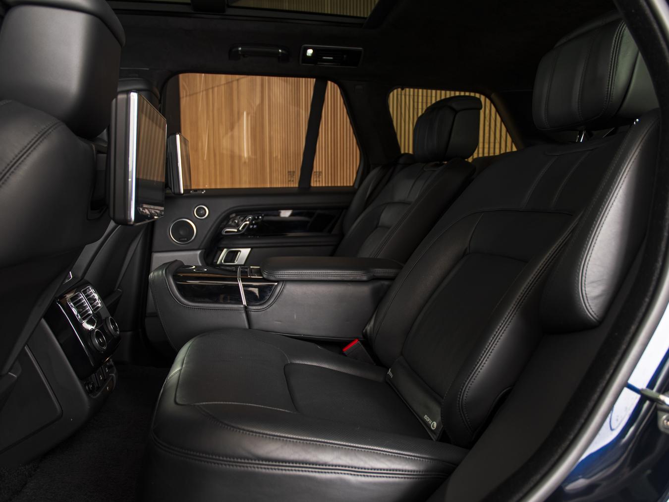Land Rover Range Rover P400e Autobiography