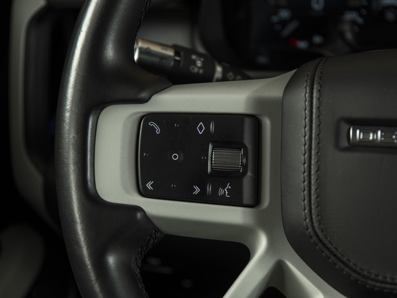 Land Rover Defender 110 X-Dynamic HSE P400e