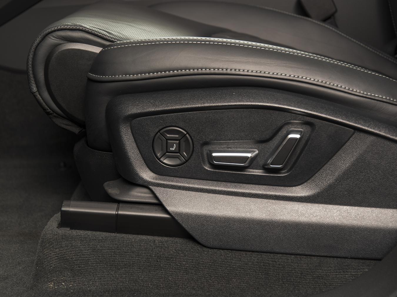Audi Q8 60 TFSI-e Quattro S-Line