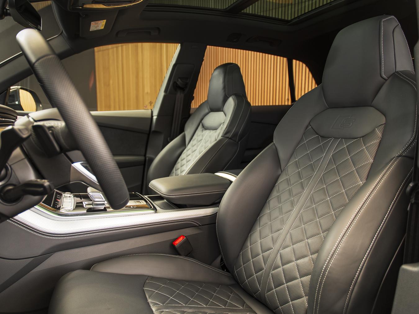 Audi Q8 60 TFSI-e Quattro S-Line