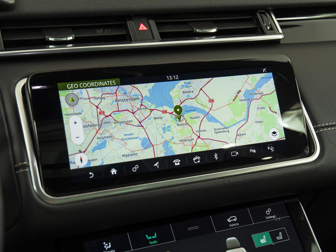 Land Rover Range Rover Velar D300 R-Dynamic HSE