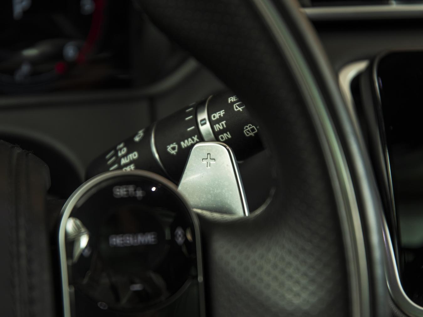 Land Rover Range Rover Velar D300 R-Dynamic HSE