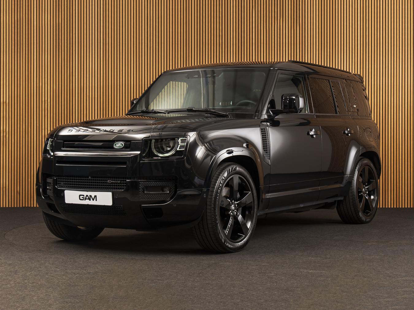 Land Rover Defender 110 X-Dynamic HSE P400e