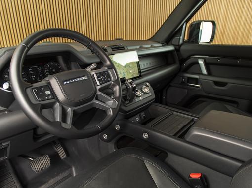 Land Rover Defender 110 X-Dynamic HSE P400e