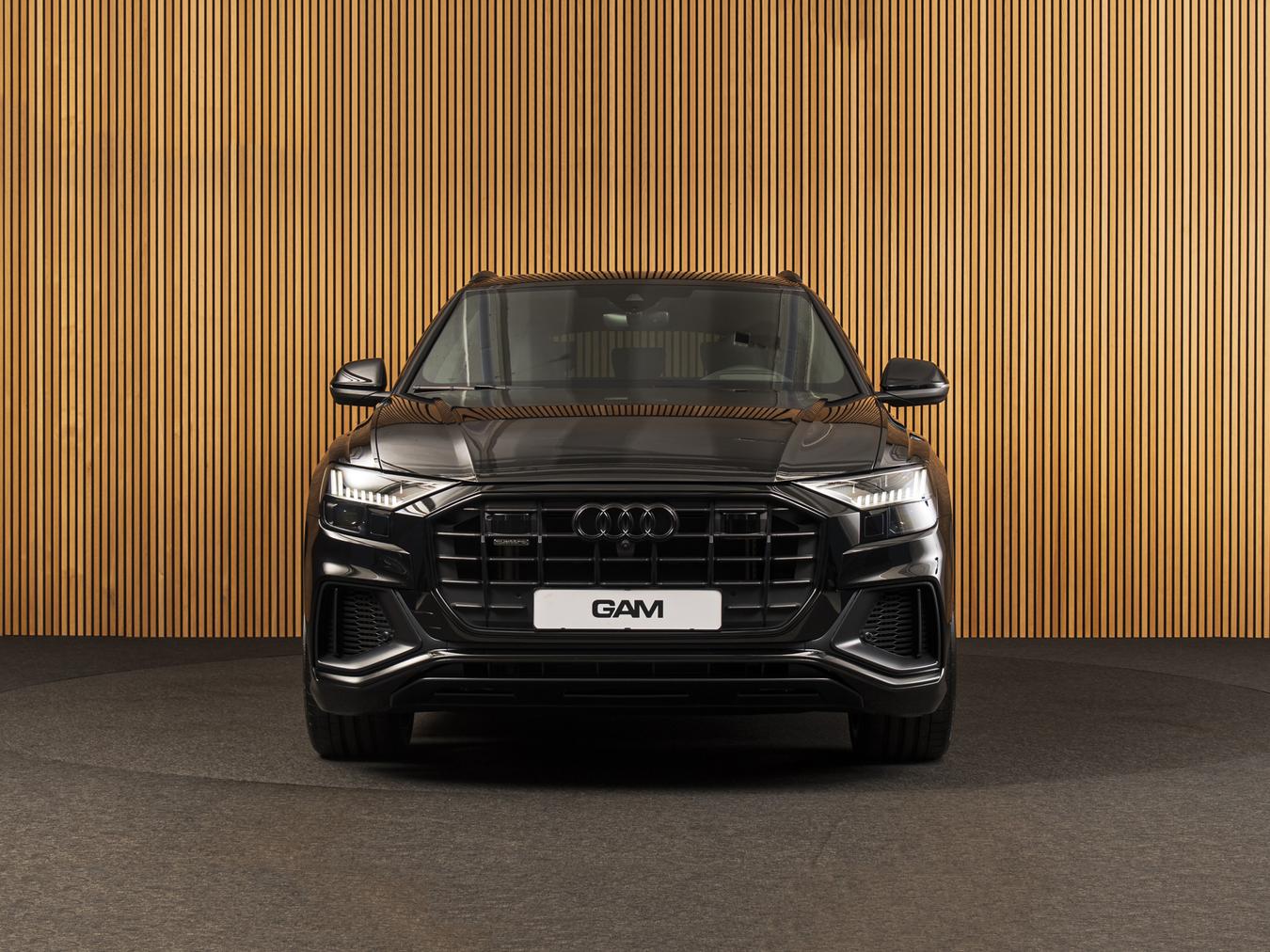 Audi Q8 55 TFSI-e Quattro S-Line