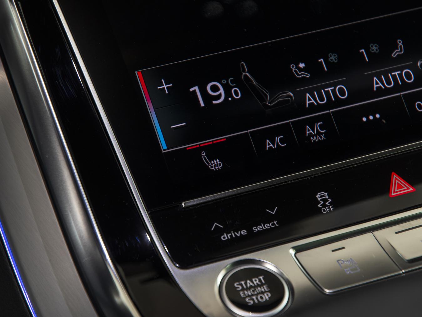 Audi Q8 55 TFSI-e Quattro S-Line