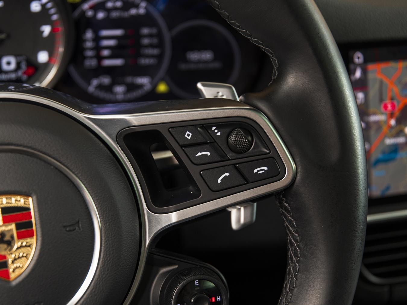 Porsche Cayenne E-Hybrid Coupe
