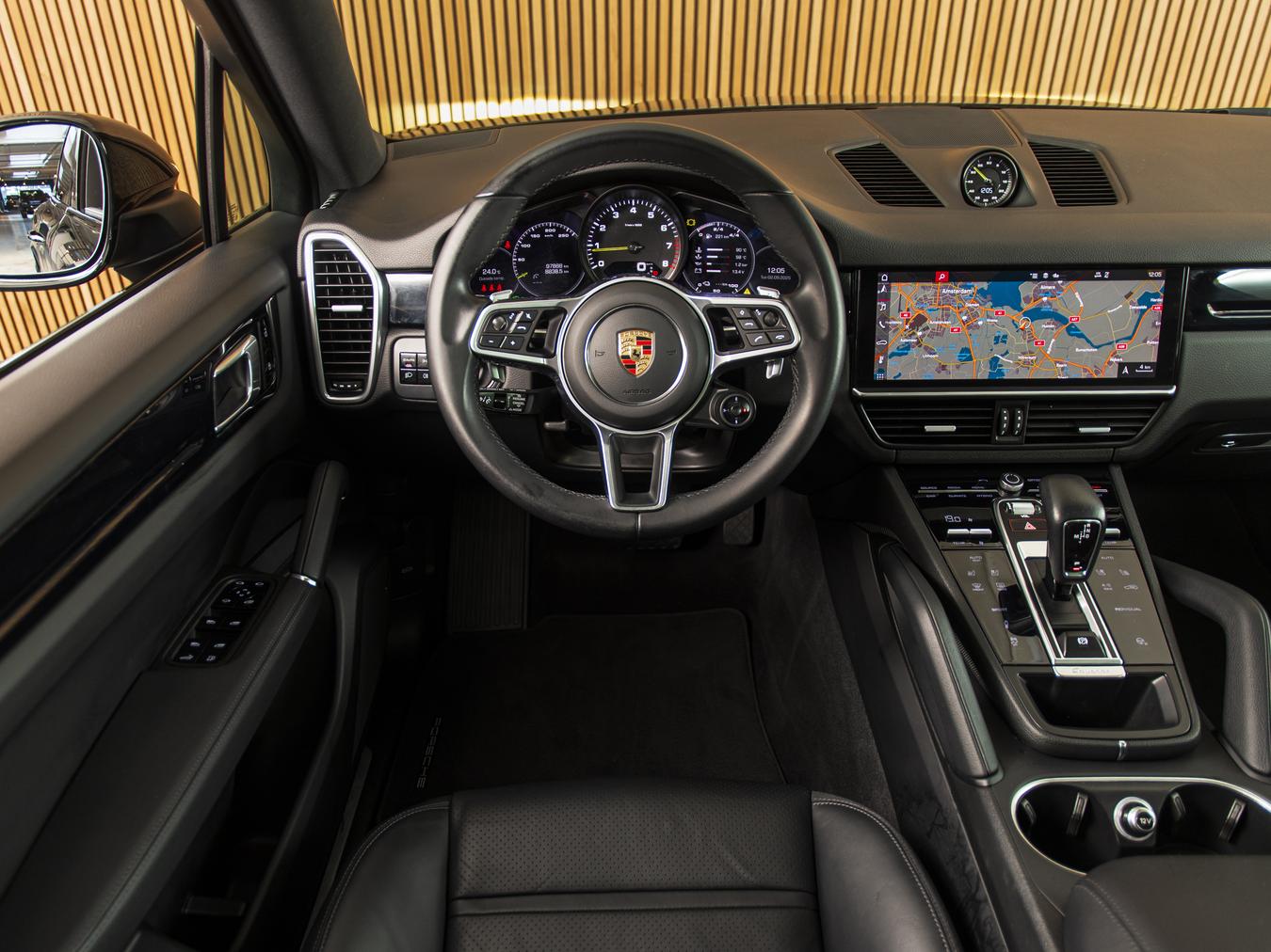 Porsche Cayenne E-Hybrid Coupe