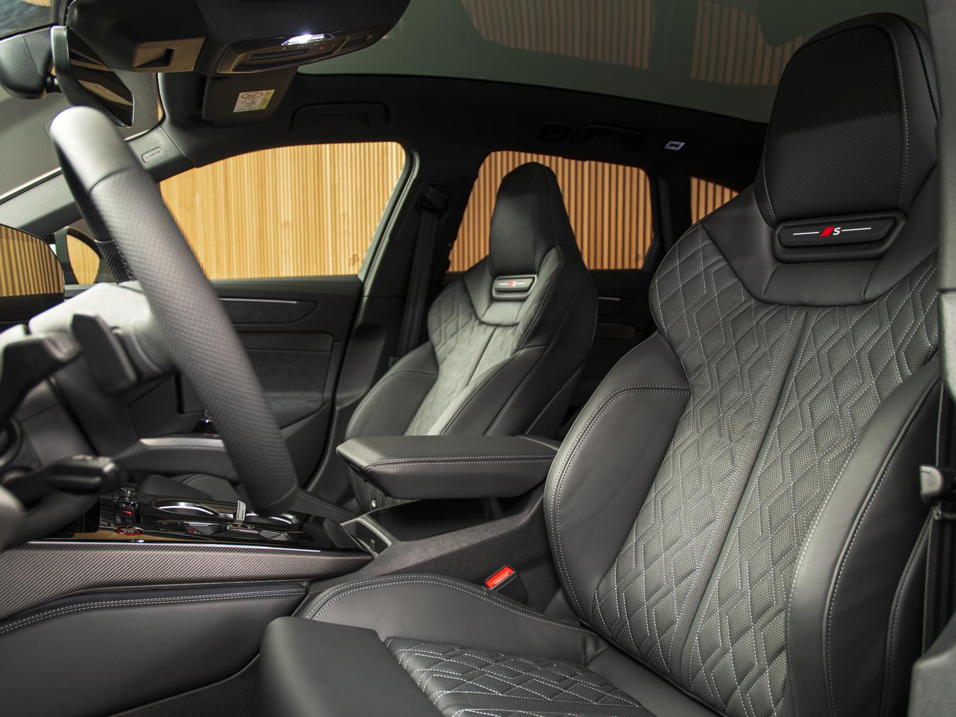 Audi A6 Avant e-hybrid quattro 270kw