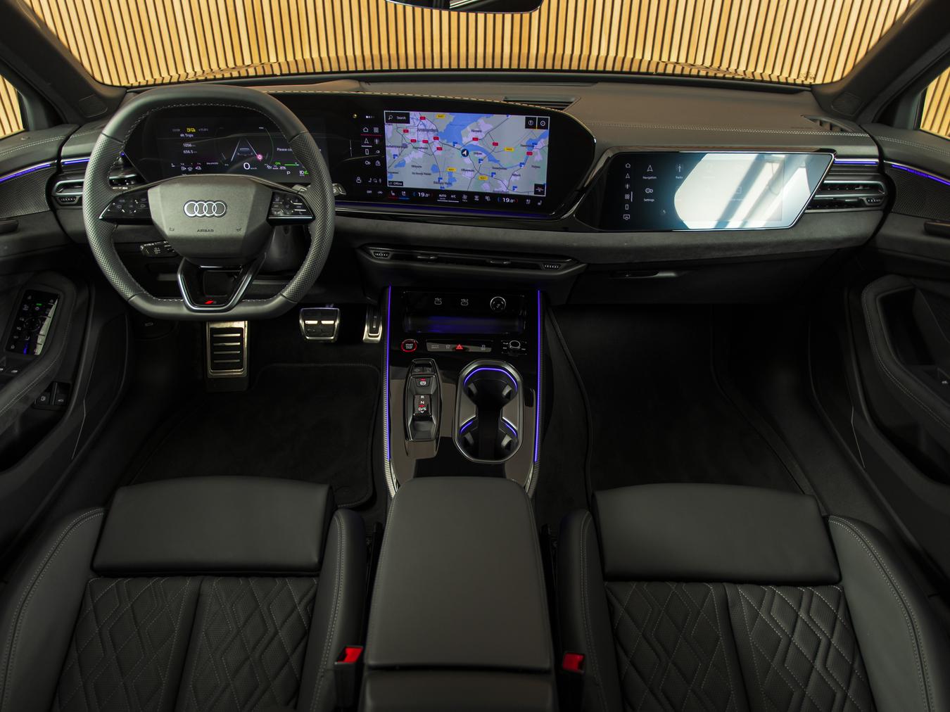 Audi A6 Avant e-hybrid quattro 270kw