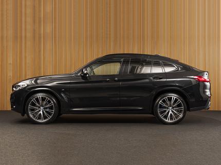 BMW X4 M40i