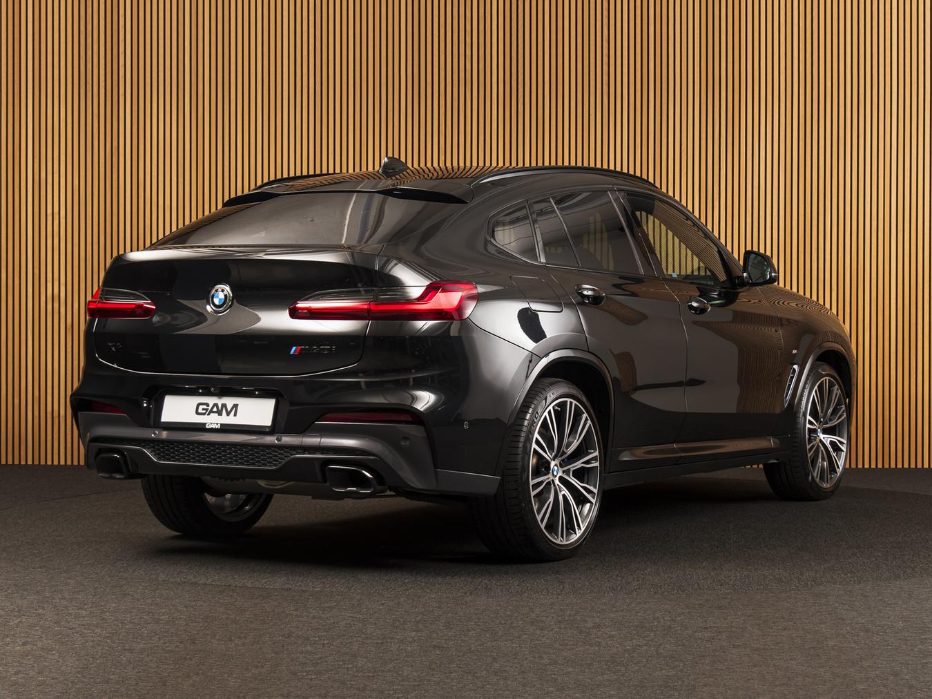 BMW X4 M40i