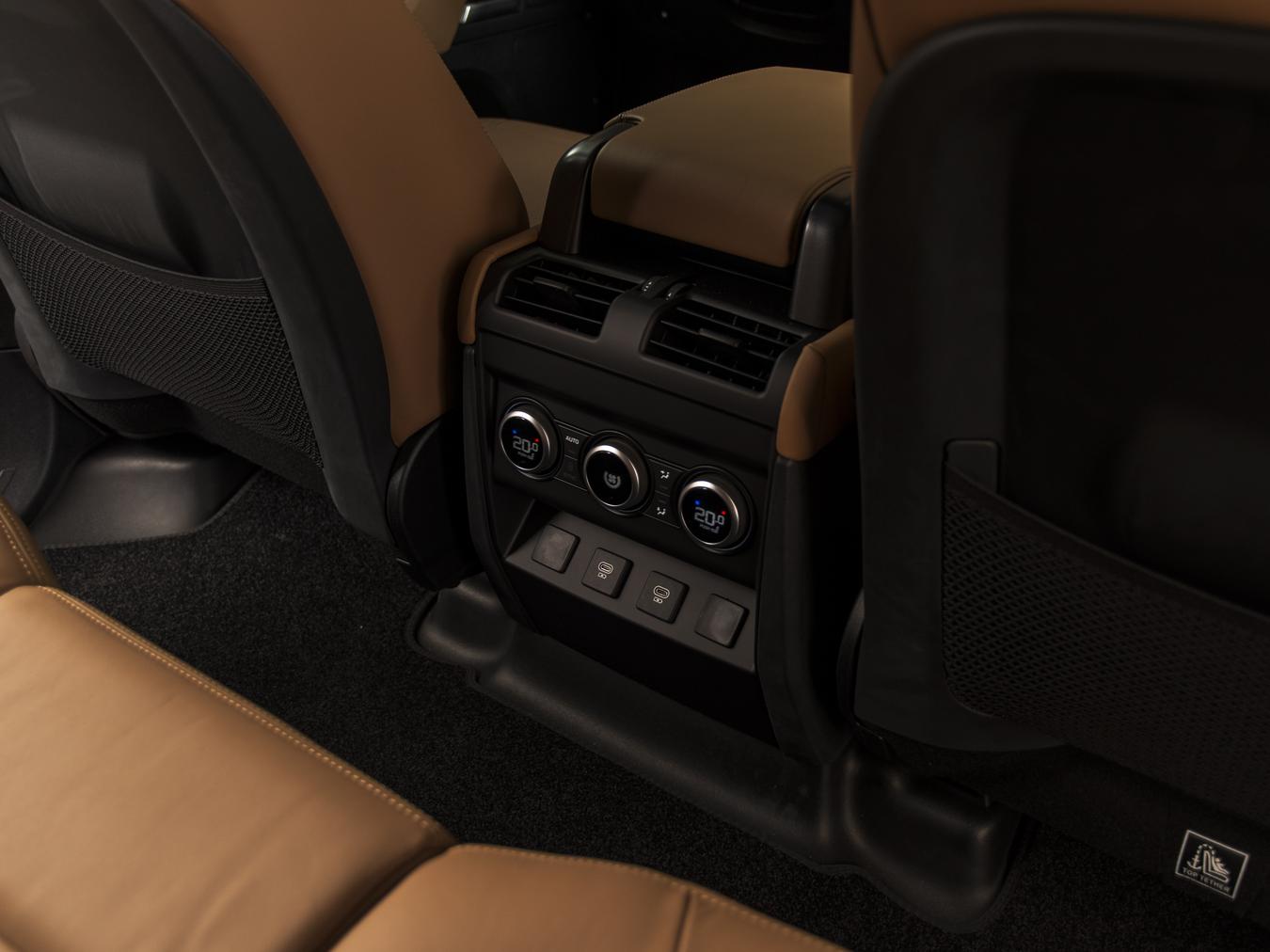 Land Rover Defender 110 X-Dynamic HSE P300e