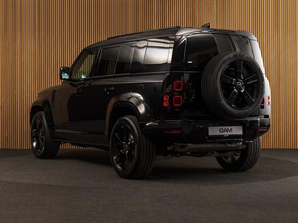 Land Rover Defender 110 X-Dynamic HSE P300e