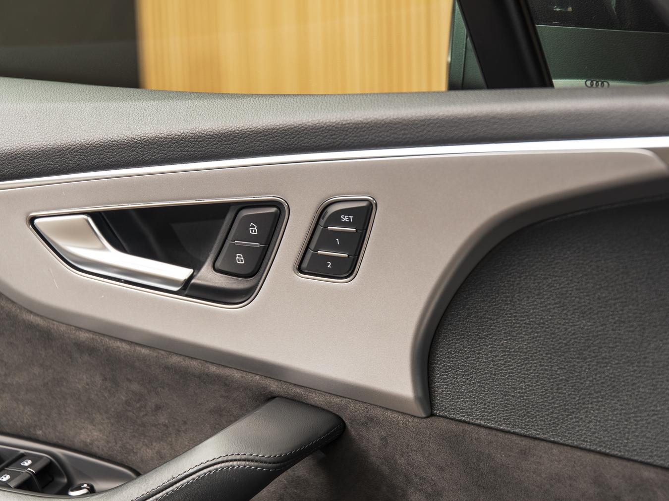 Audi Q7 55 TFSI-e Quattro S-Line