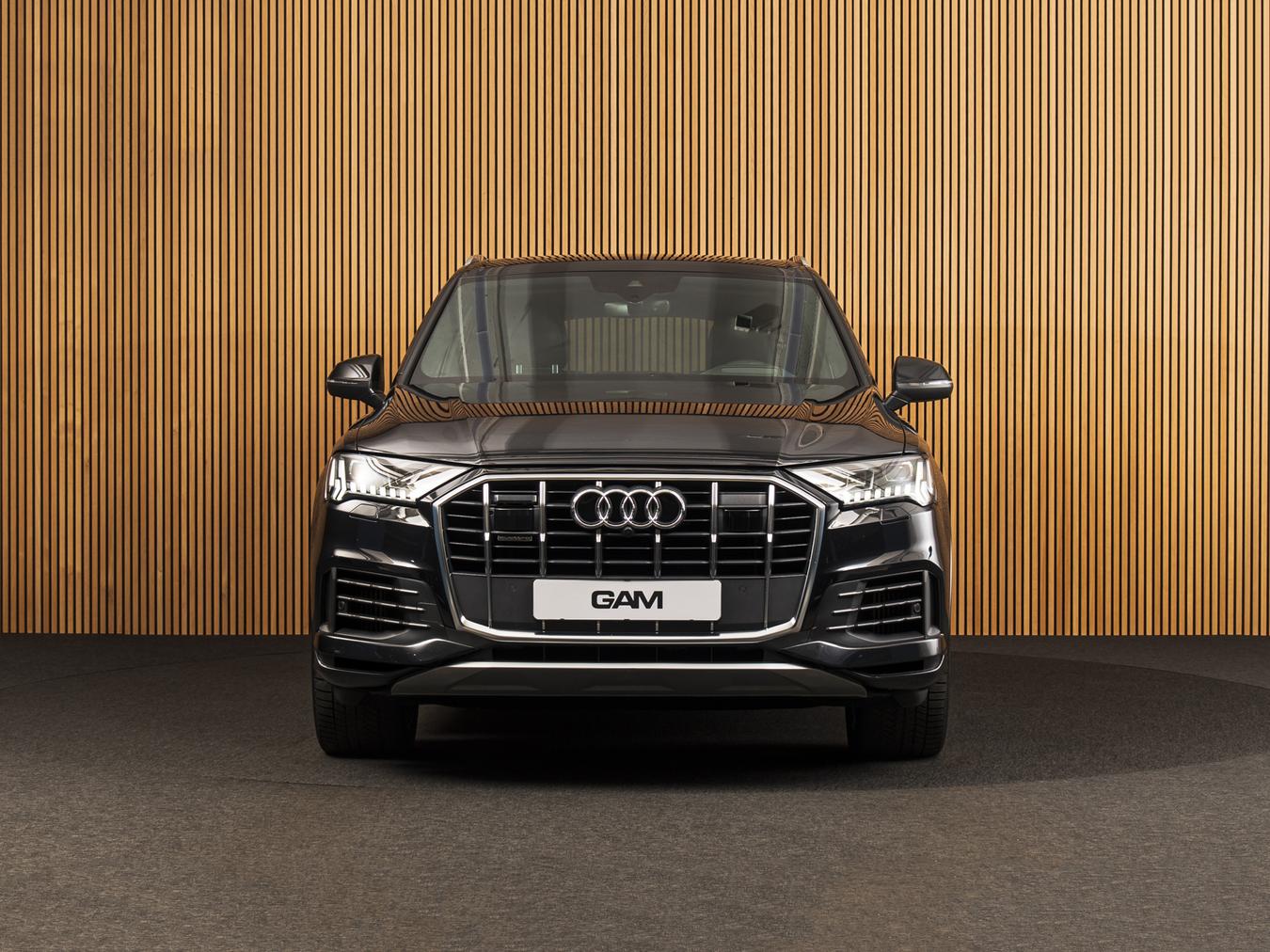 Audi Q7 55 TFSI-e Quattro S-Line