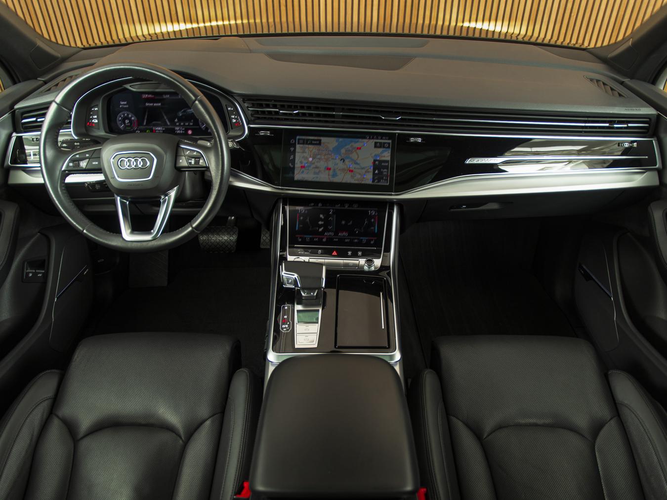 Audi Q7 55 TFSI-e Quattro S-Line