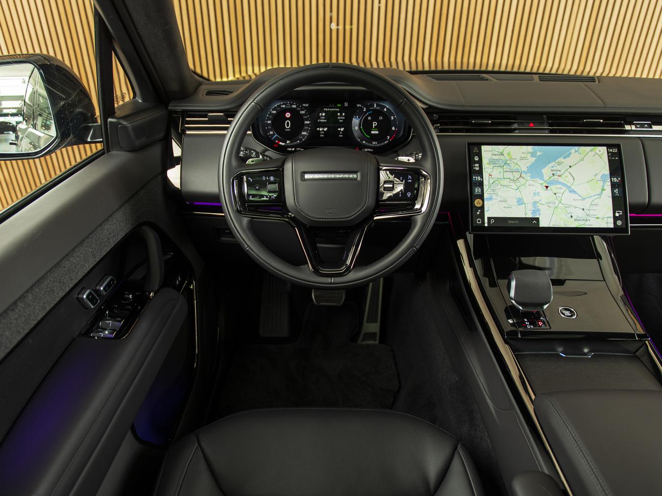 Land Rover Range Rover Sport P550e Autobiography