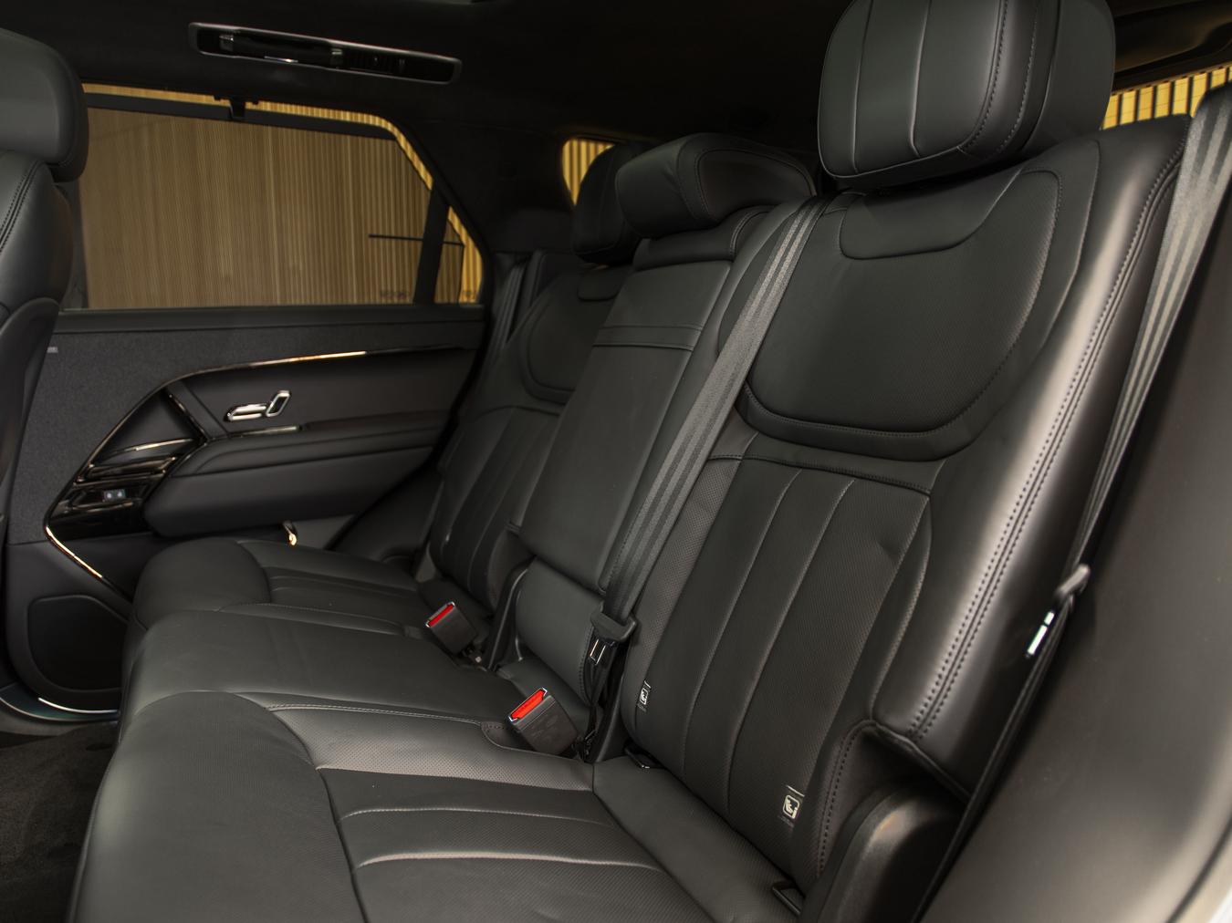 Land Rover Range Rover Sport P550e Autobiography