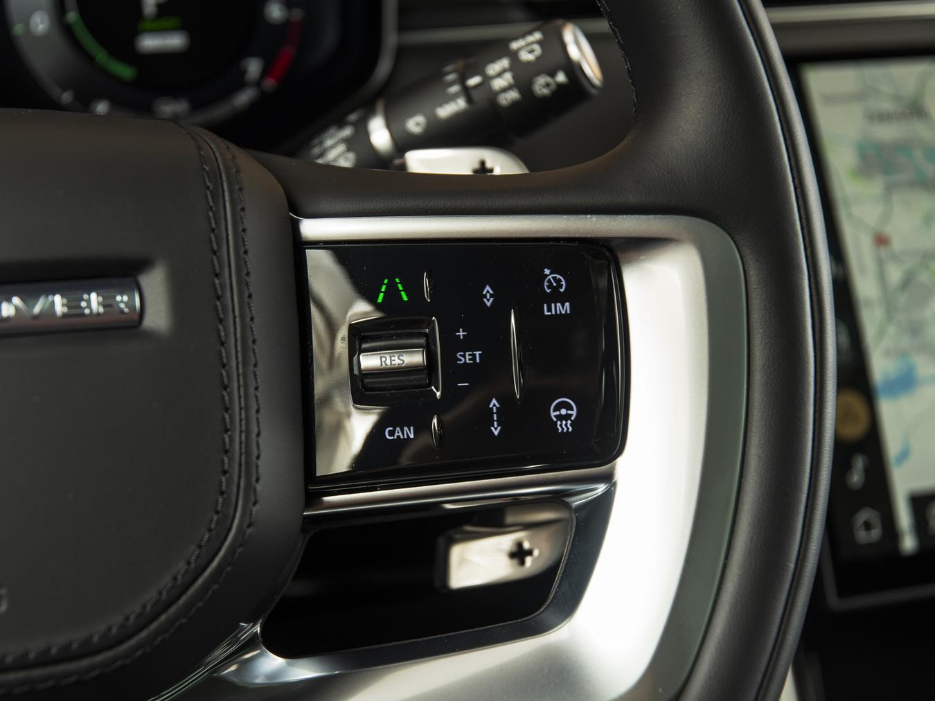 Land Rover Range Rover P460e HSE