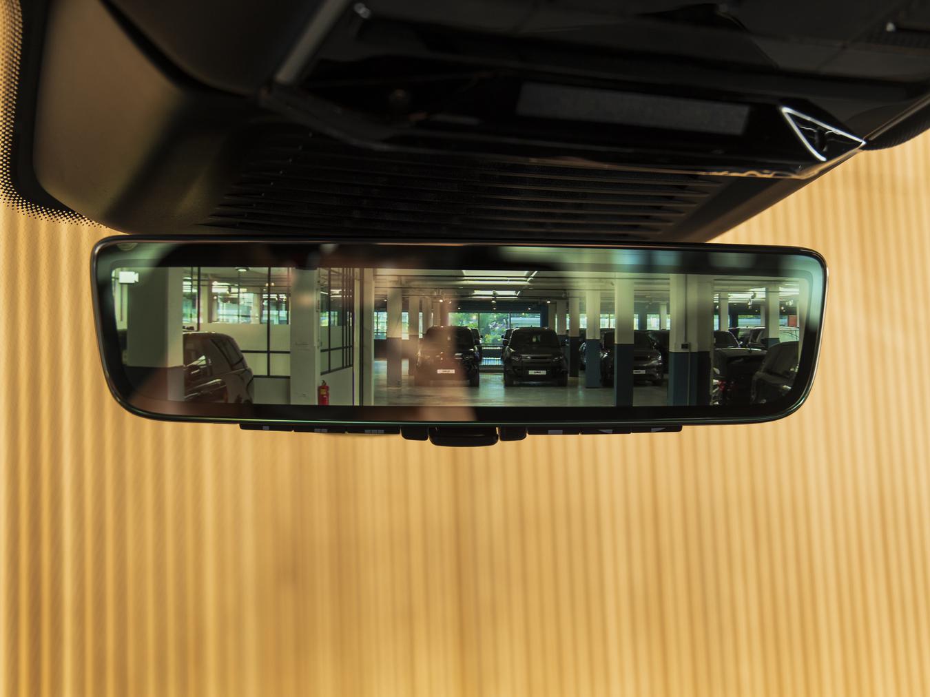 Land Rover Range Rover P460e HSE