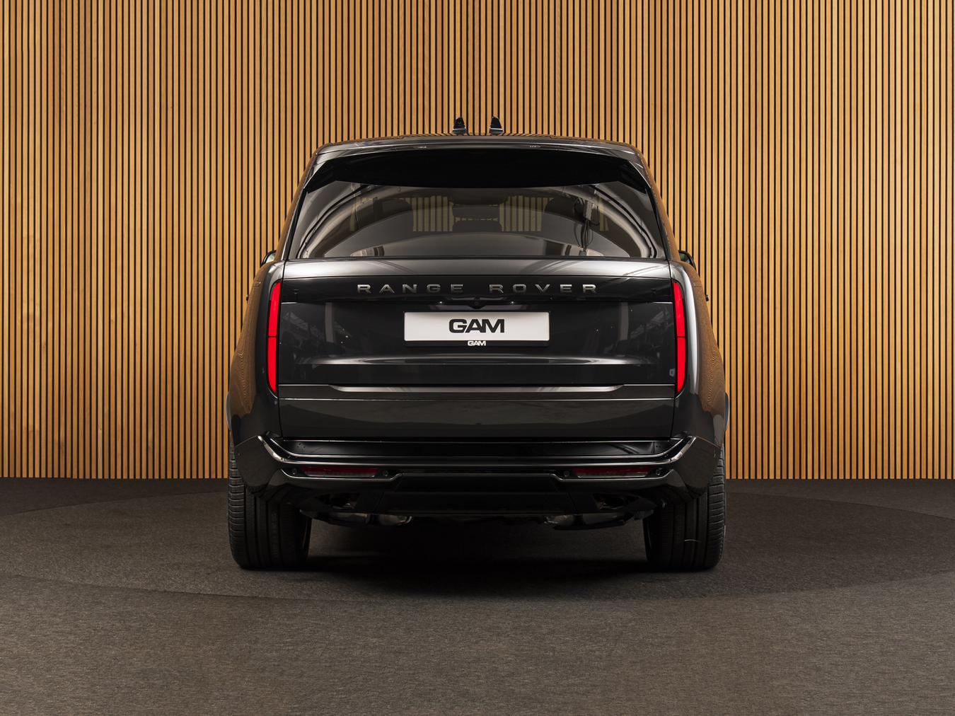 Land Rover Range Rover P460e HSE