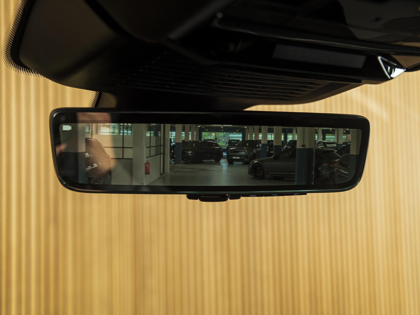 Land Rover Range Rover Sport P550e Autobiography