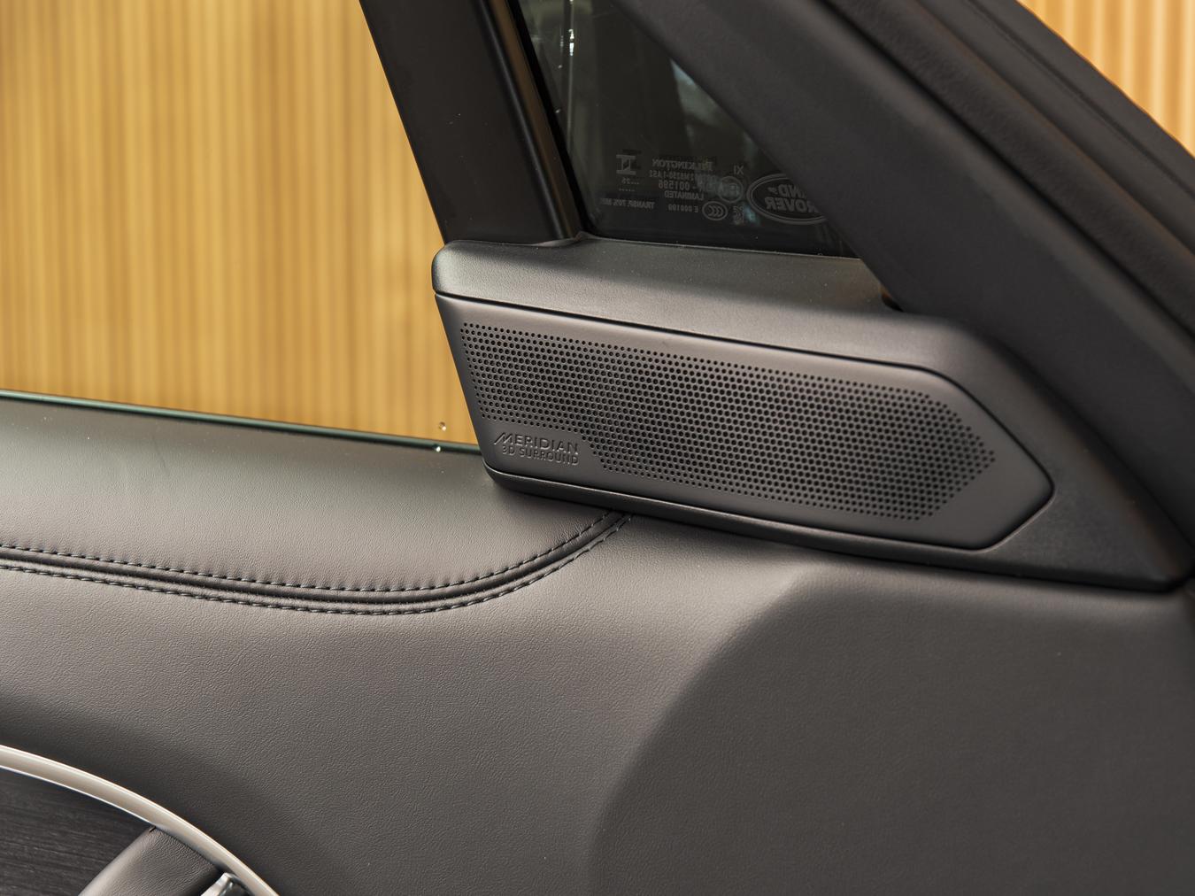 Land Rover Range Rover P460e HSE