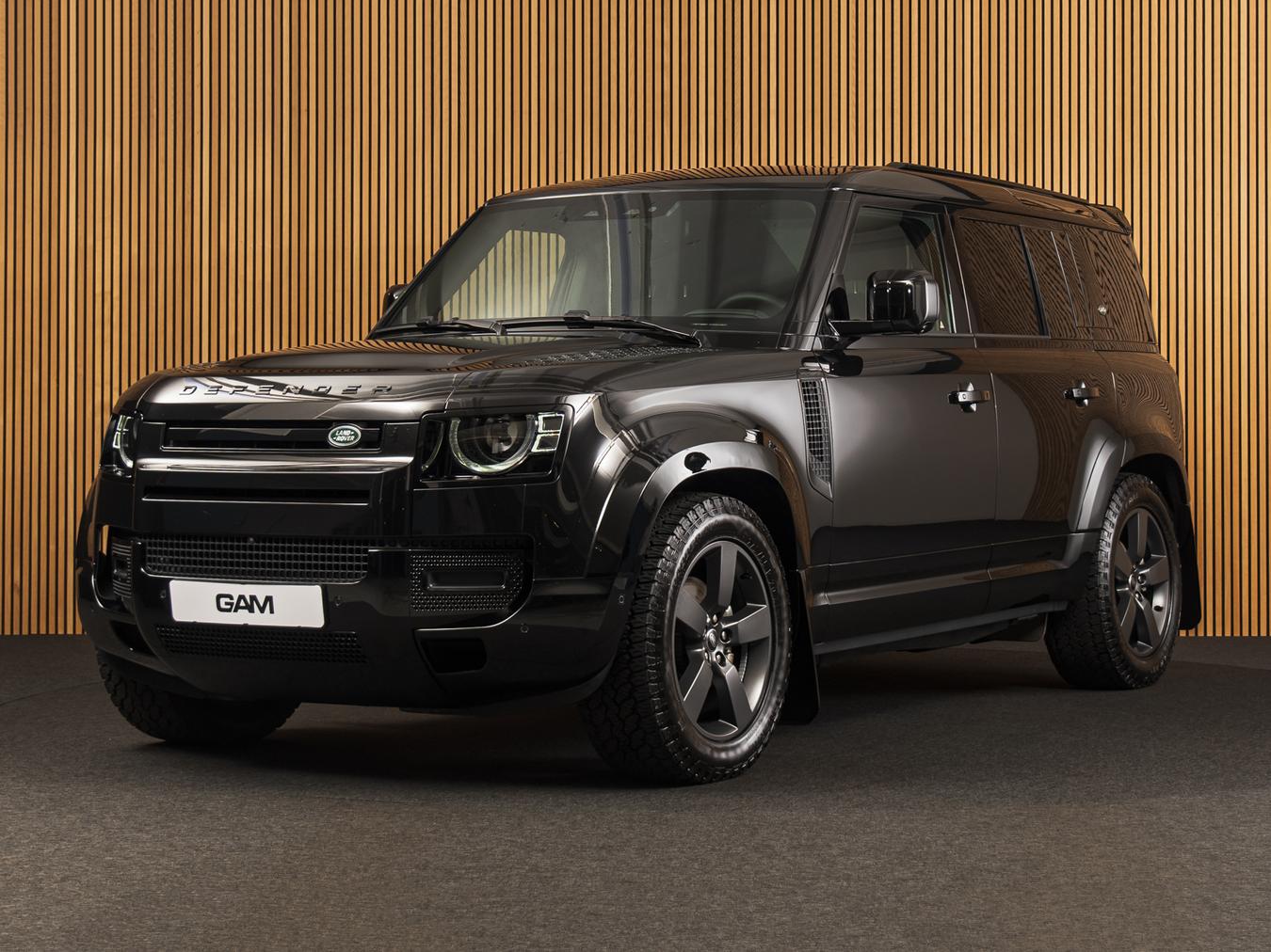 Land Rover Defender 110 D250 X Dynamic SE