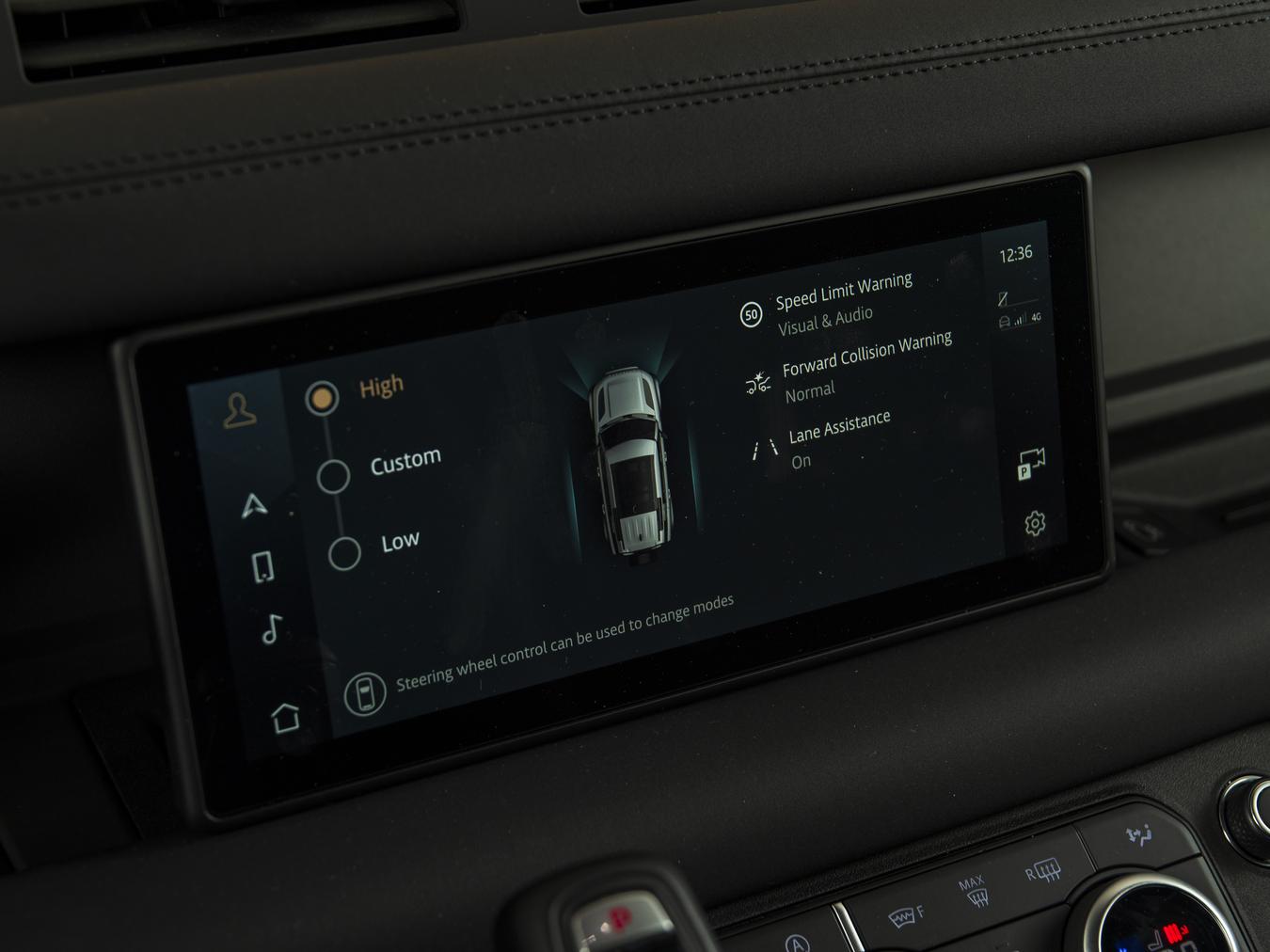 Land Rover Defender 110 D250 X Dynamic SE