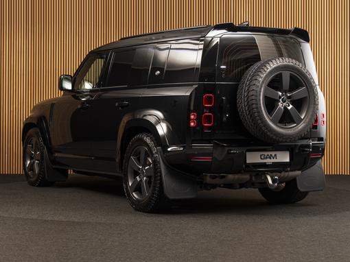 Land Rover Defender 110 D250 X Dynamic SE