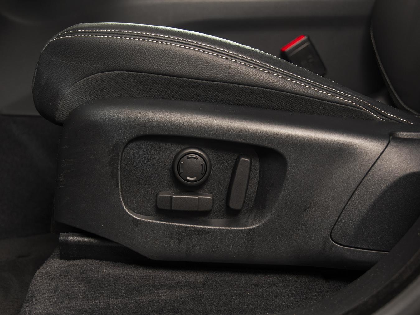 Land Rover Range Rover Velar P400e S