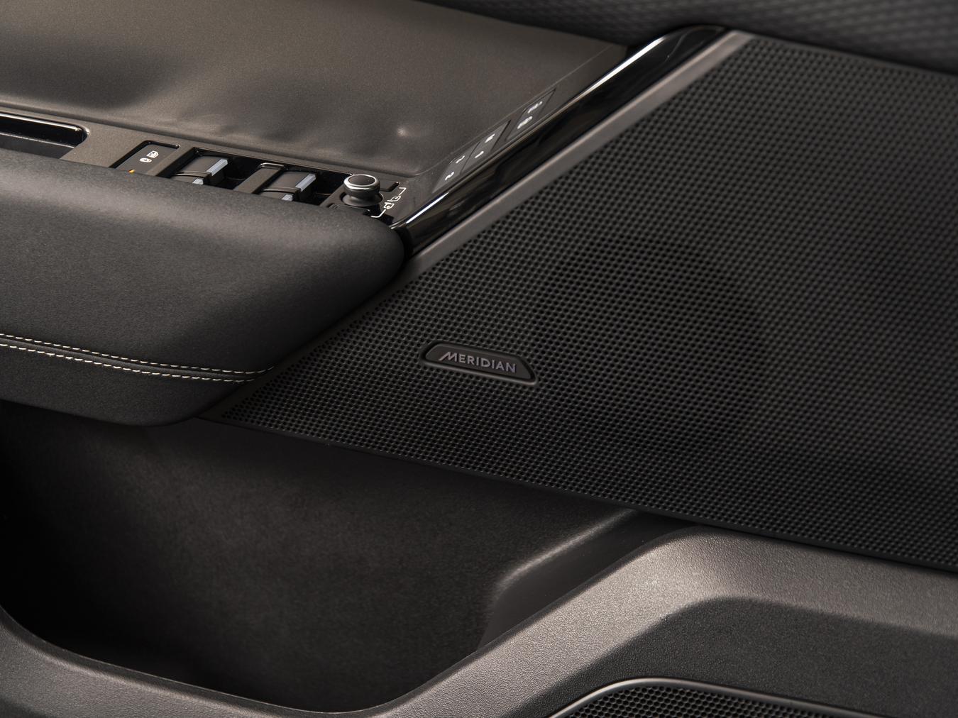 Land Rover Range Rover Velar P400e S