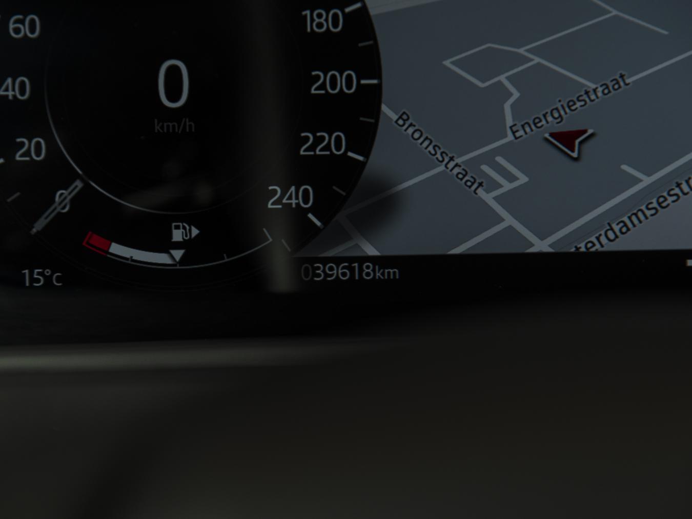 Land Rover Range Rover Velar P400e S