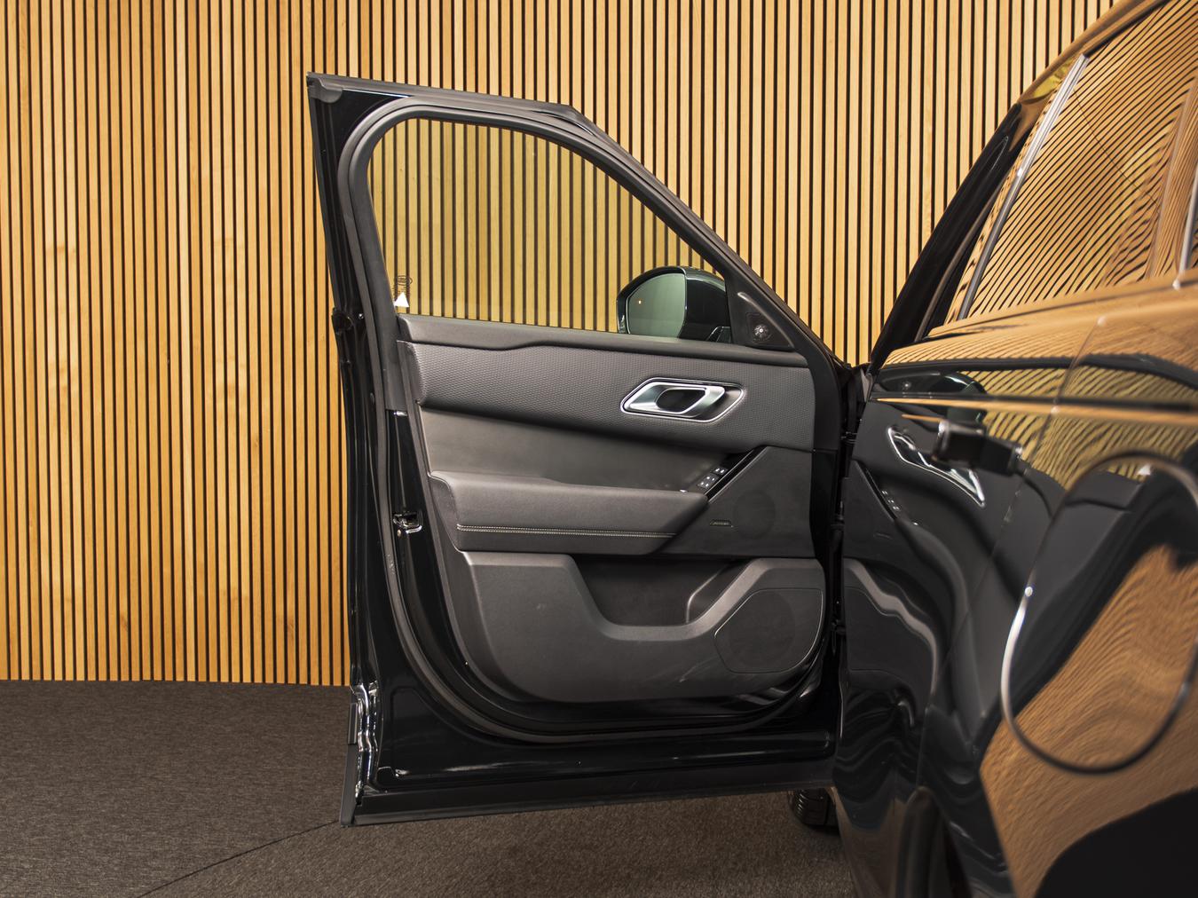 Land Rover Range Rover Velar P400e S