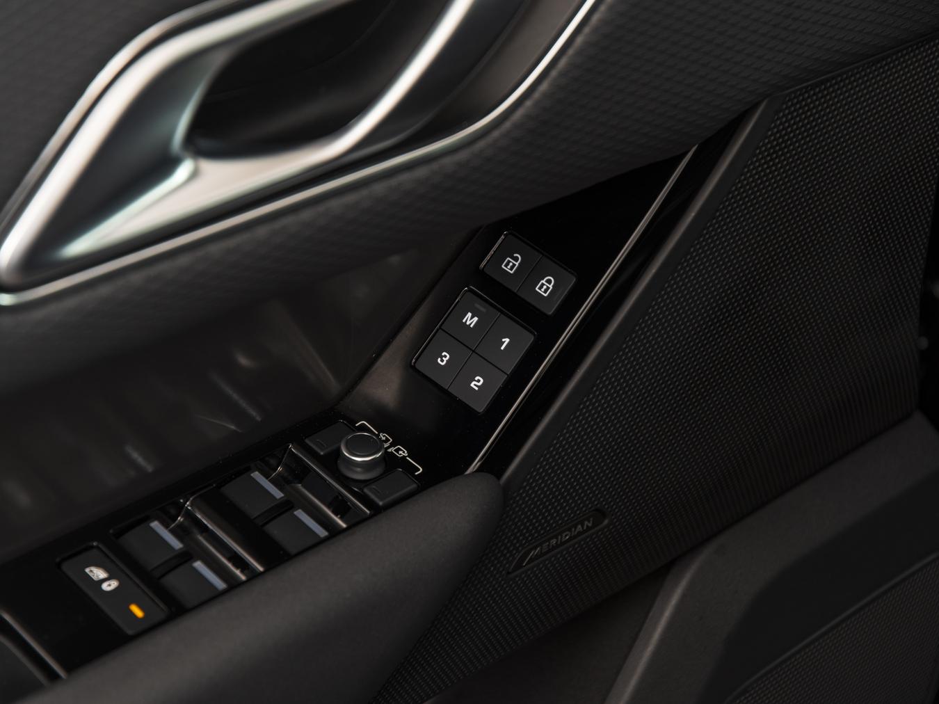 Land Rover Range Rover Velar P400e S