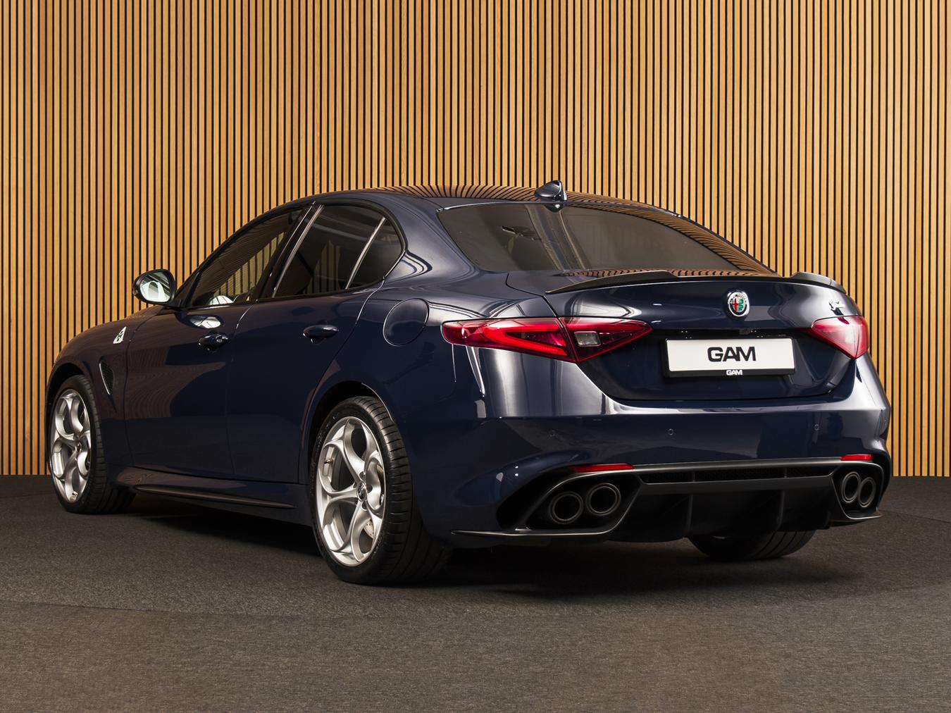 Alfa Romeo  Giulia 2.9 V6 Quadrifoglio