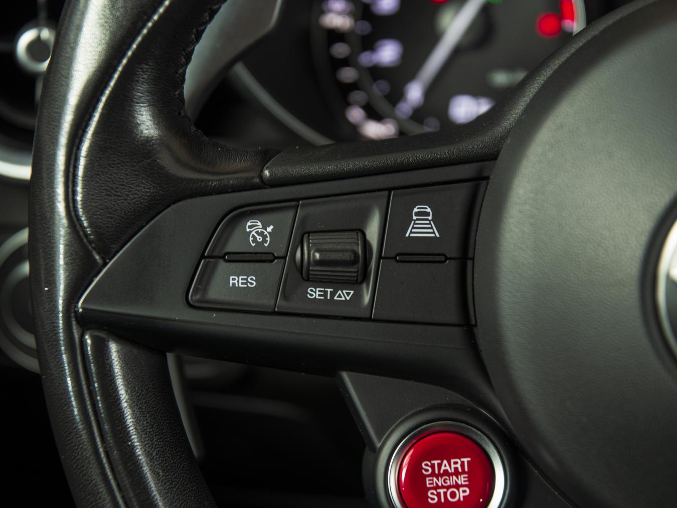 Alfa Romeo  Giulia 2.9 V6 Quadrifoglio