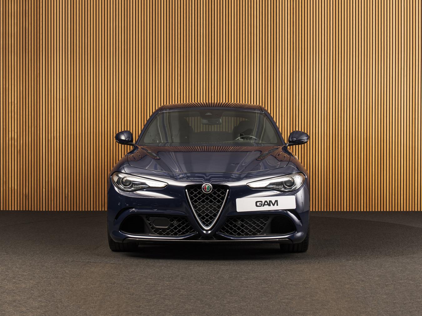 Alfa Romeo  Giulia 2.9 V6 Quadrifoglio