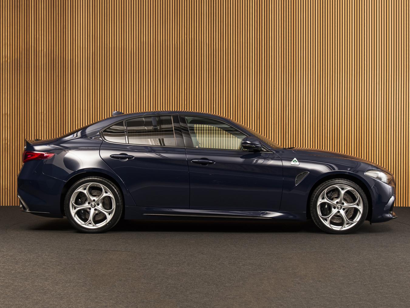 Alfa Romeo  Giulia 2.9 V6 Quadrifoglio