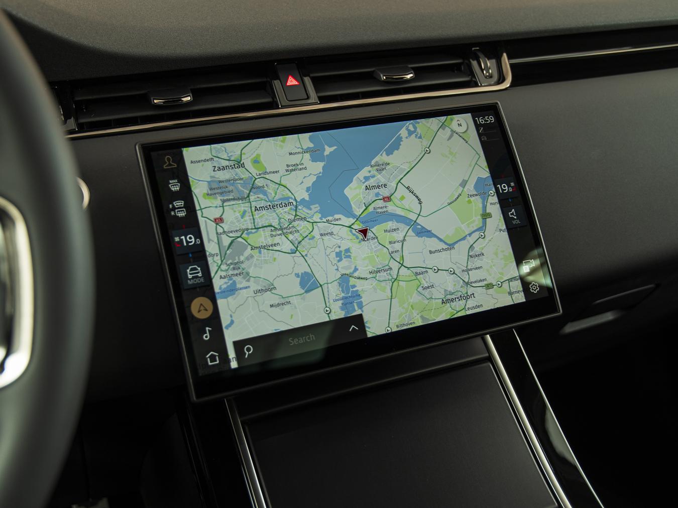 Land Rover Range Rover Evoque P270e R-Dynamic SE