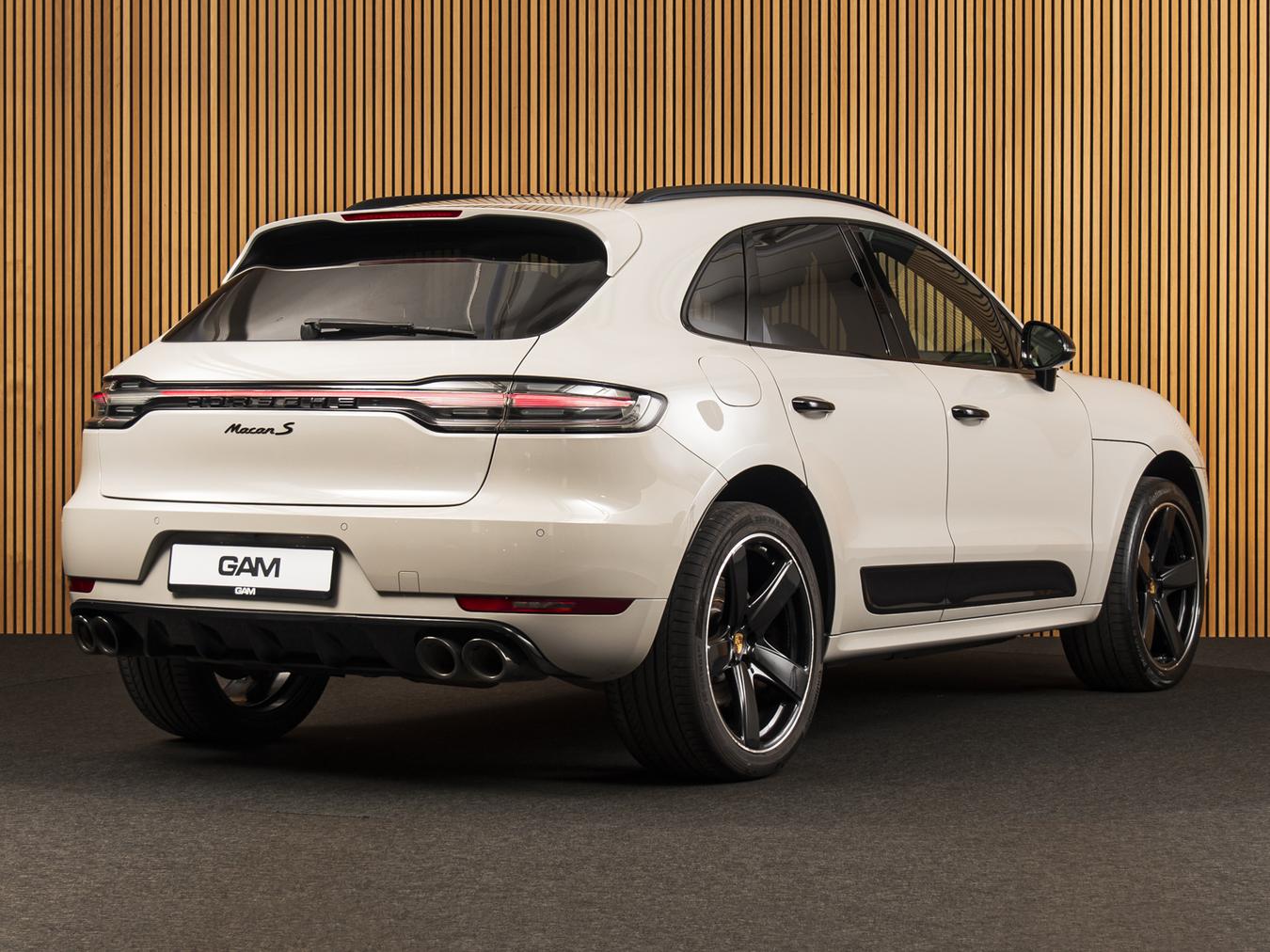Porsche Macan S