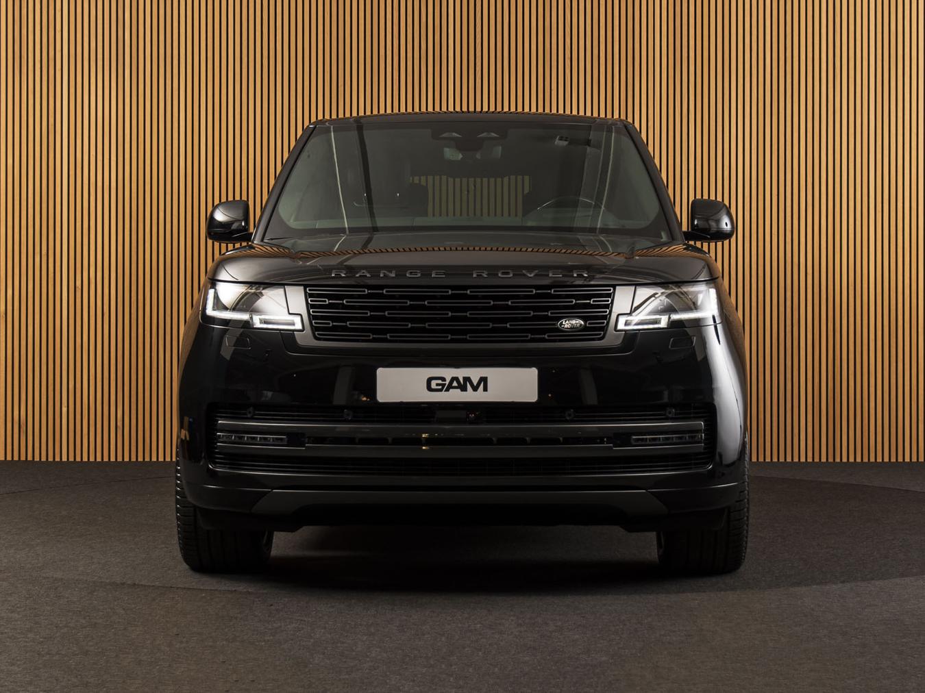 Land Rover Range Rover P460e HSE