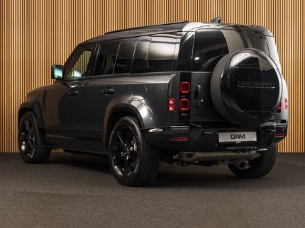 Land Rover Defender 110 X-Dynamic HSE P300e