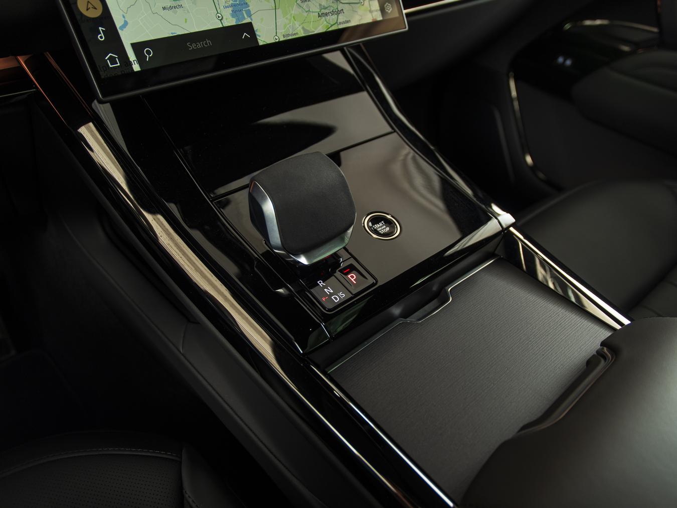 Land Rover Range Rover Sport P460e Dynamic SE