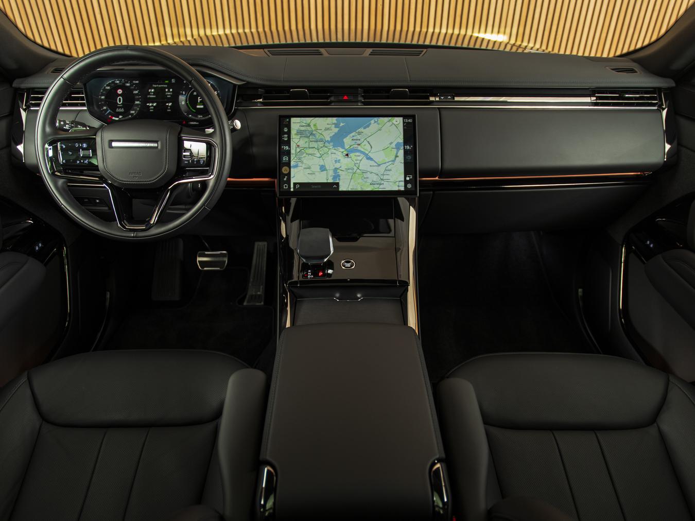 Land Rover Range Rover Sport P460e Dynamic SE