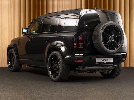 Land Rover Defender 110 X-Dynamic HSE P300e