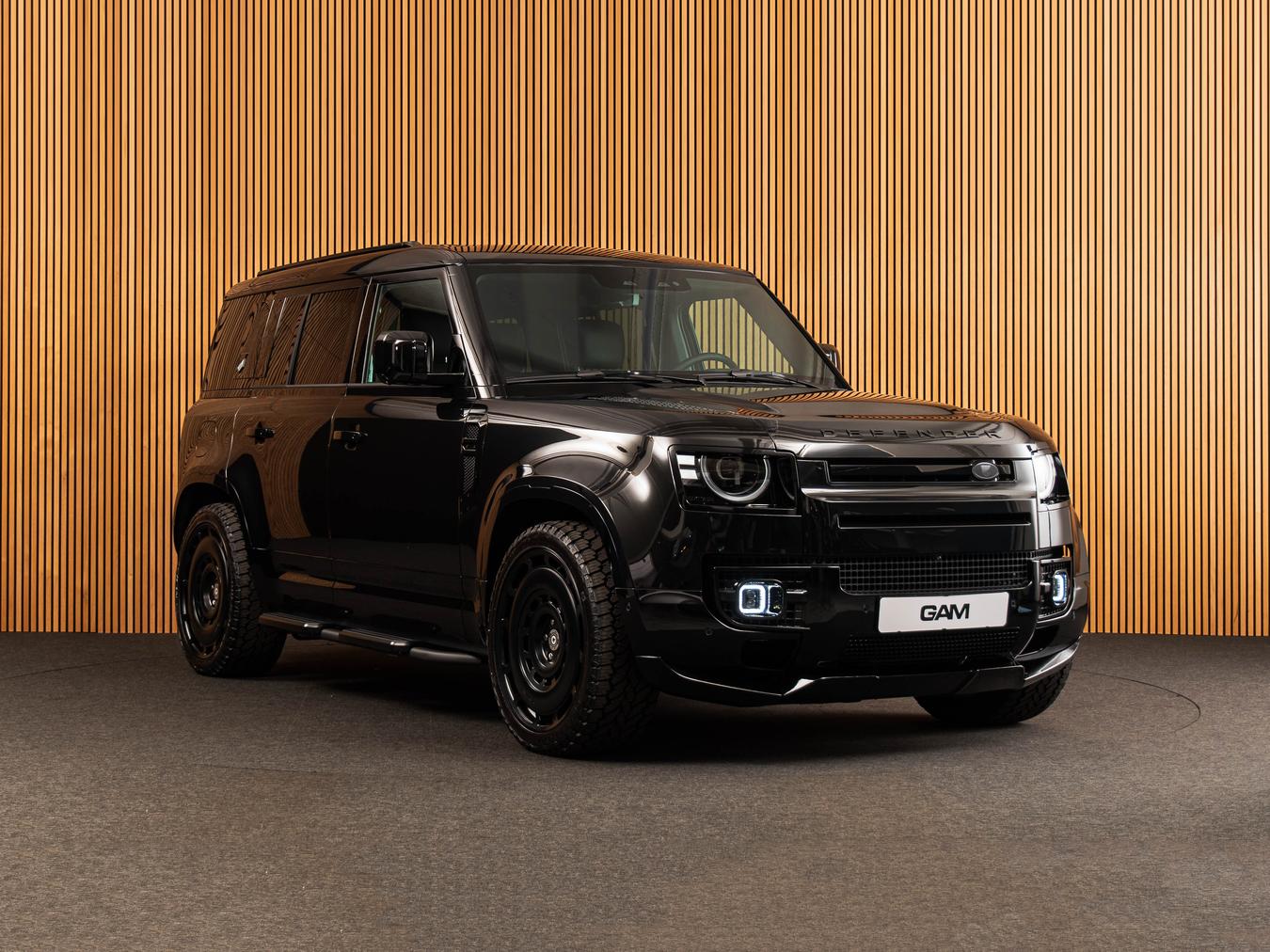 Land Rover Defender 110 X-Dynamic HSE P300e