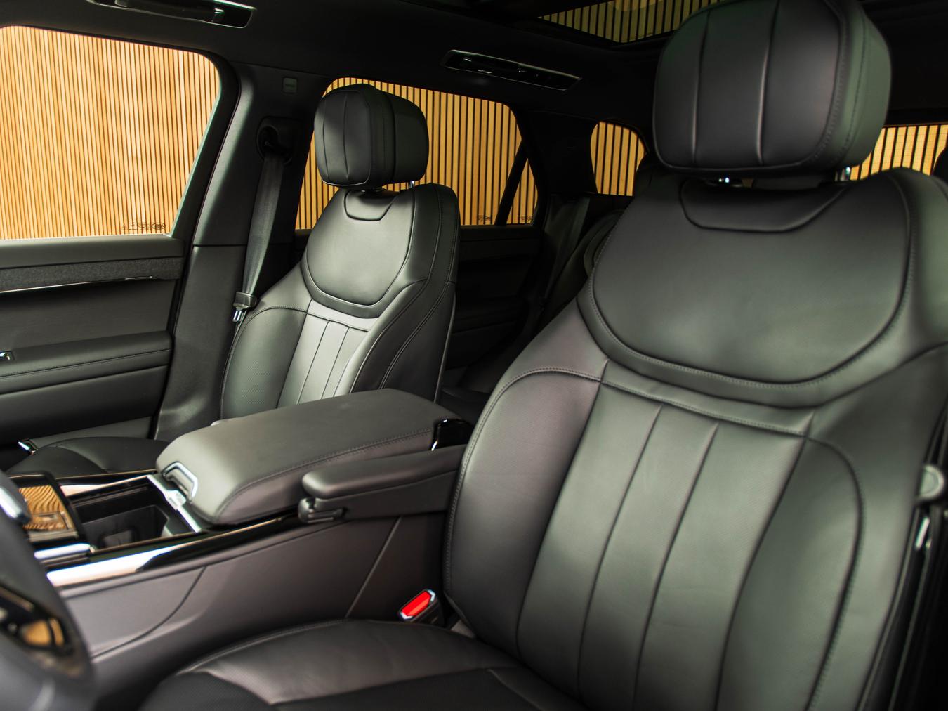 Land Rover Range Rover Sport P460e Dynamic HSE